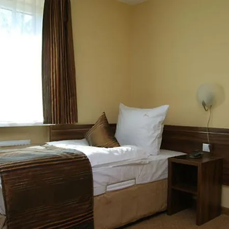 Trzy Swiaty & Wellness Rajska Wyspa 3*