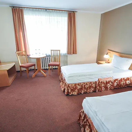 Hotel Trzy Swiaty & Wellness Rajska Wyspa 3*