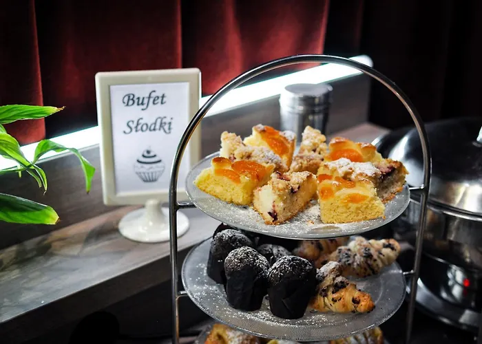 Trzy Swiaty & Wellness Rajska Wyspa Hotel Gliwice