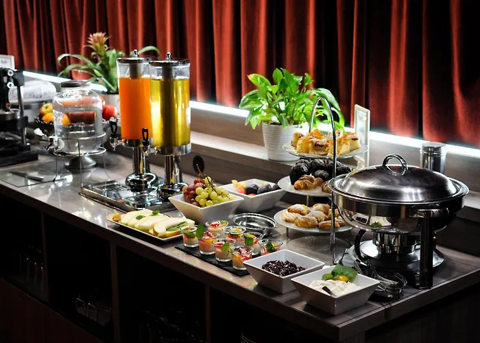 Trzy Swiaty & Wellness Rajska Wyspa 3* Gliwice