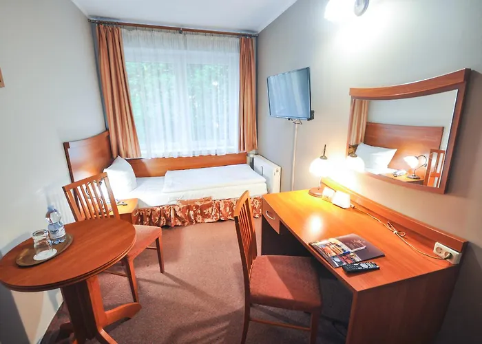 Trzy Swiaty & Wellness Rajska Wyspa Hotel 3*