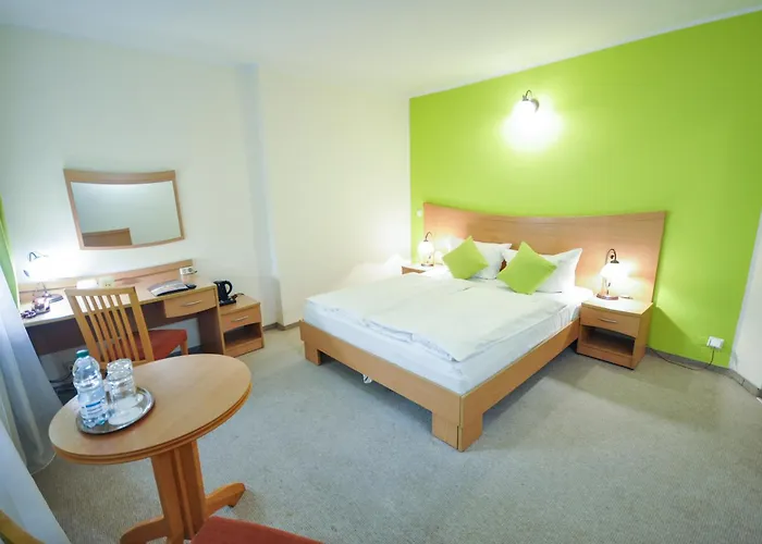 Trzy Swiaty & Wellness Rajska Wyspa 3* Gliwice